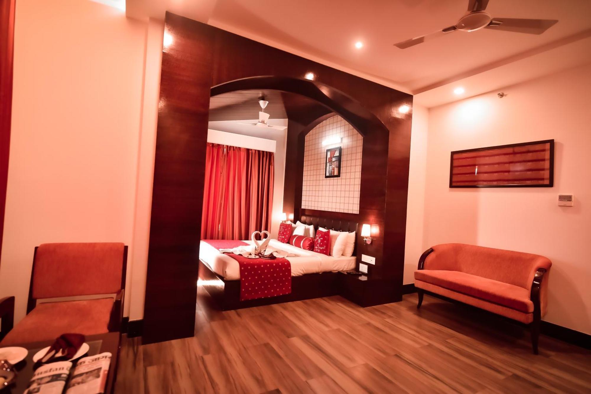 Konark Grand Hotel Mirzapur Luaran gambar