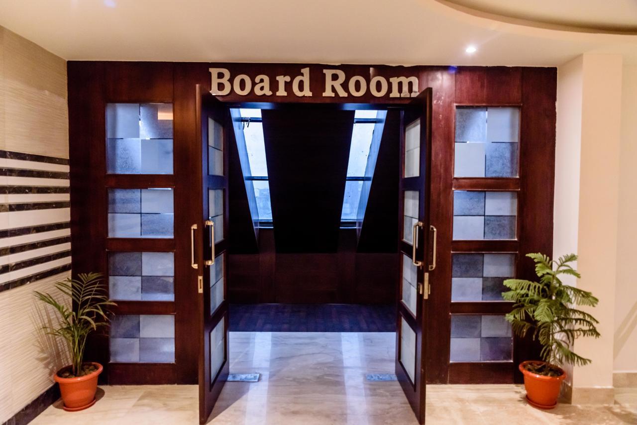 Konark Grand Hotel Mirzapur Luaran gambar