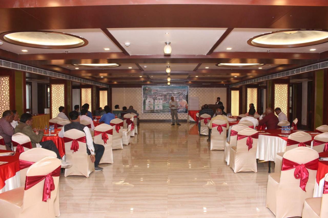 Konark Grand Hotel Mirzapur Luaran gambar